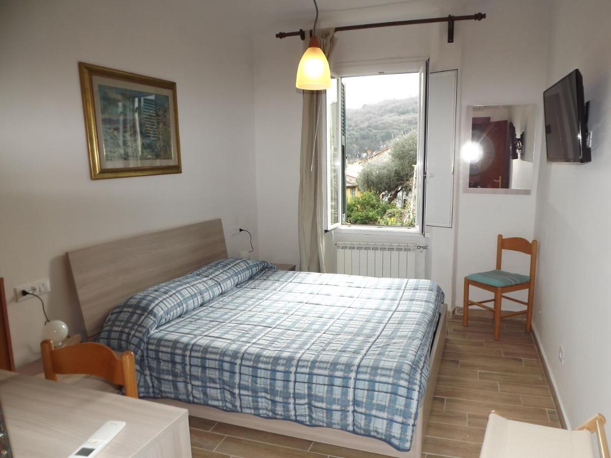 New Hotel Genio Porto Venere Exteriör bild