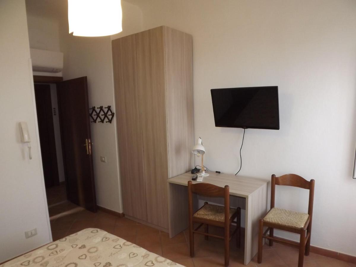 New Hotel Genio Porto Venere Exteriör bild